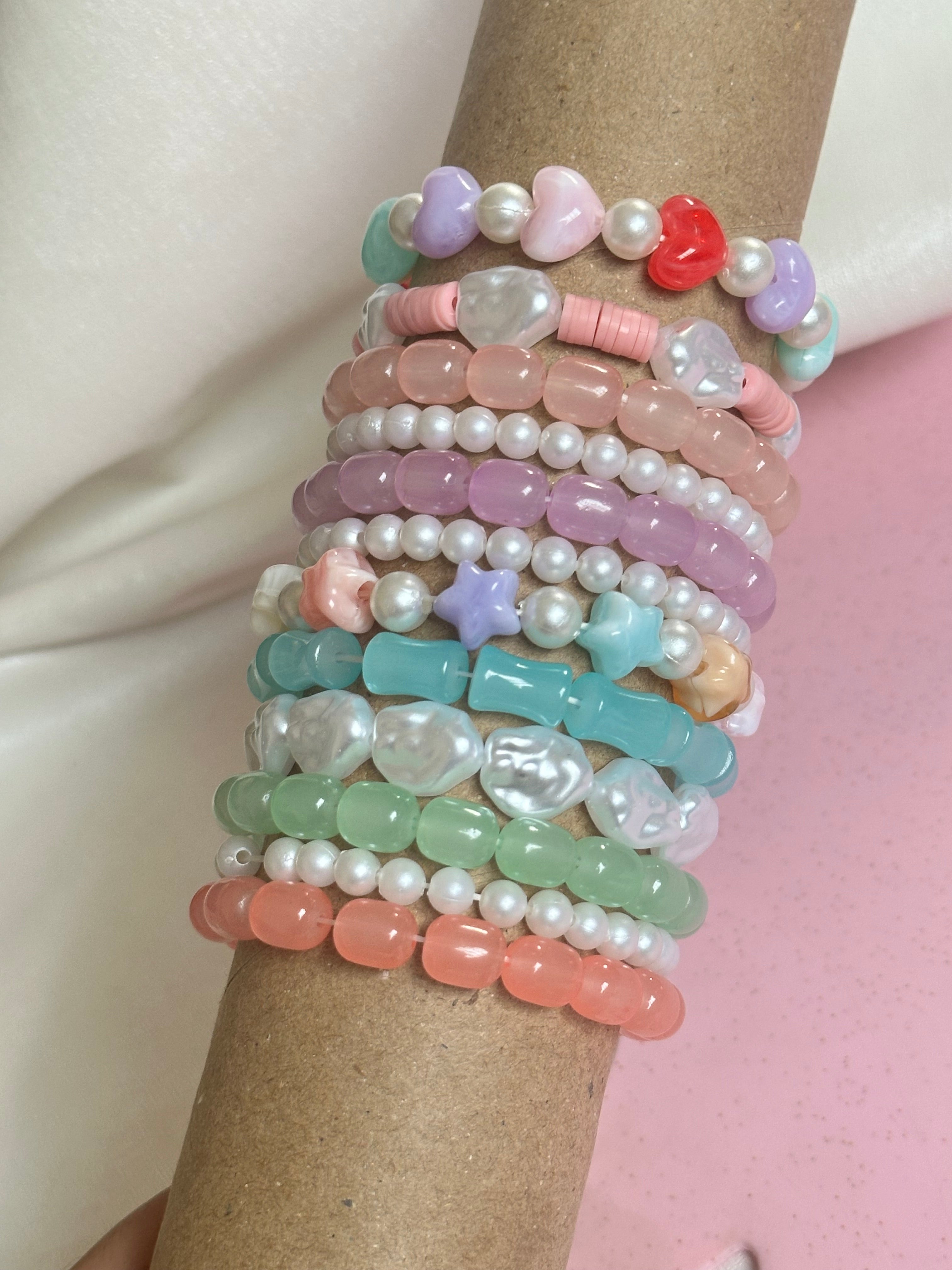 Elastic summer bracelet stack