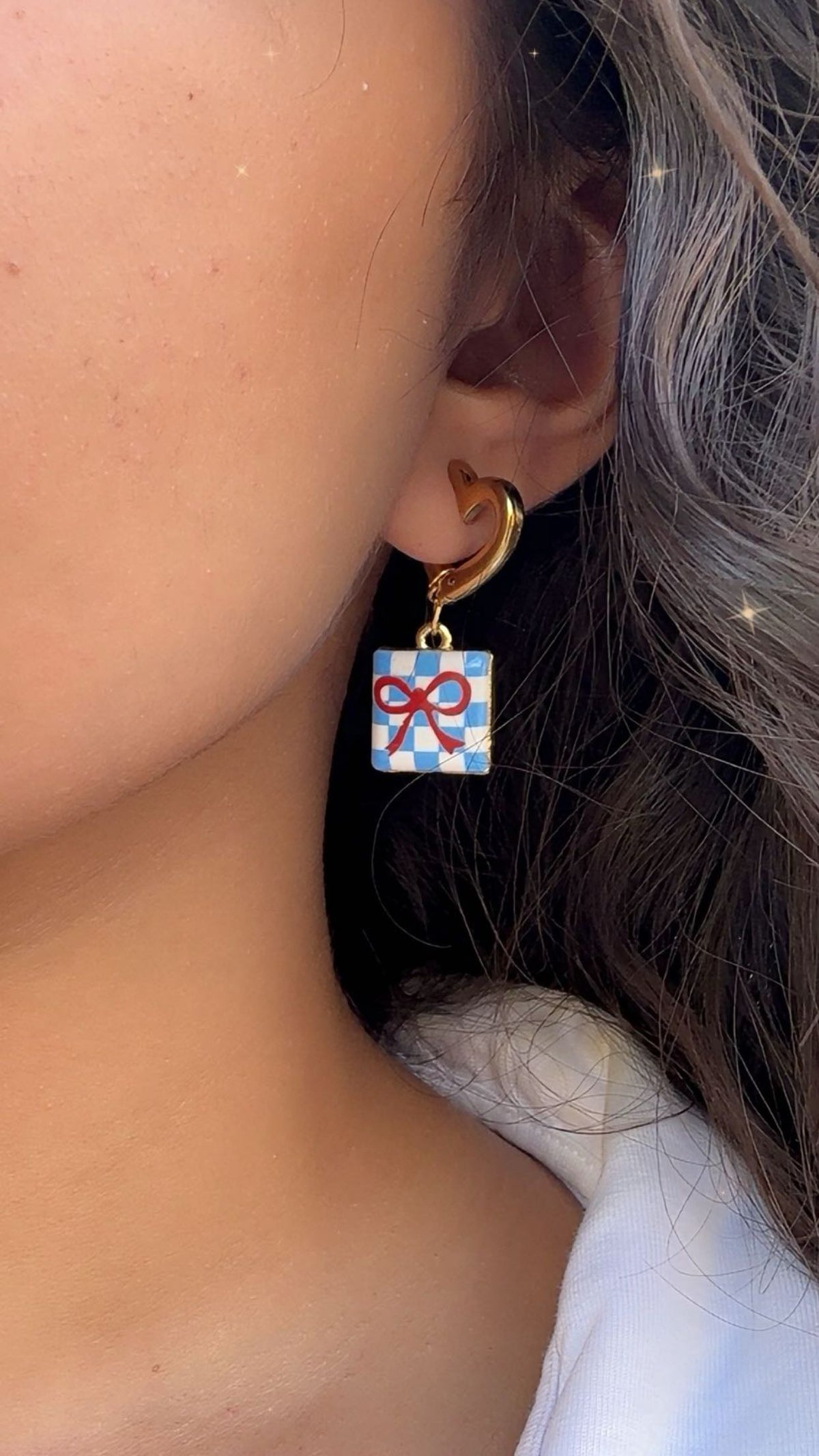 Bow charm with heart shaped hoops style 2 l