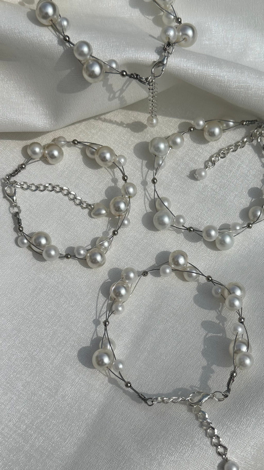 3 Pearl bracelet